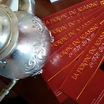 La Ferme De Jeanne Couette-café