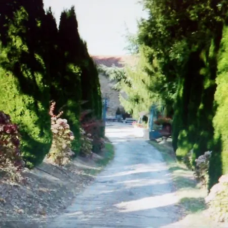 La Ferme De Jeanne Bed & Breakfast