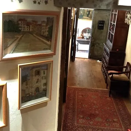 La Ferme De Jeanne Bed & Breakfast 4*