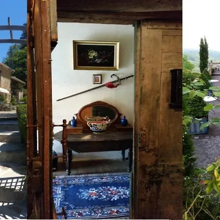 La Ferme De Jeanne Bed and Breakfast 3*