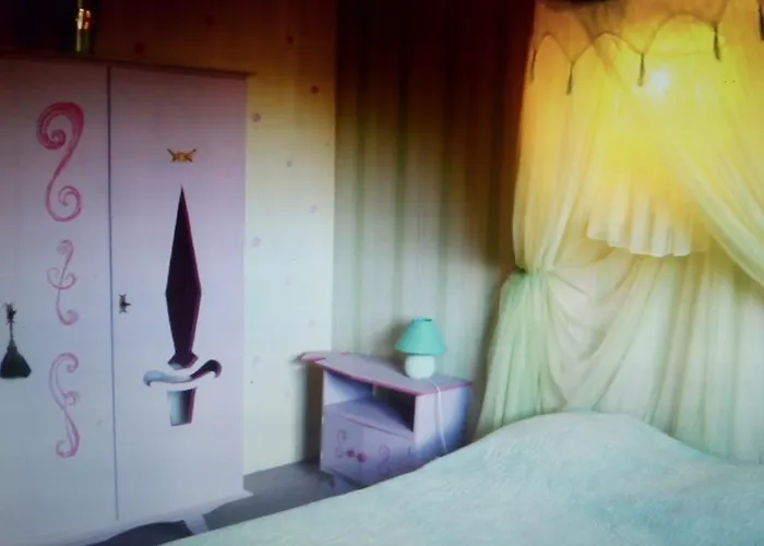 La Ferme De Jeanne ベッド・アンド・ブレックファスト サン・ジロン