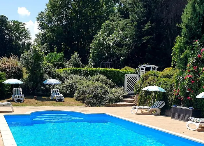 La Ferme De Jeanne ベッド・アンド・ブレックファスト サン・ジロン