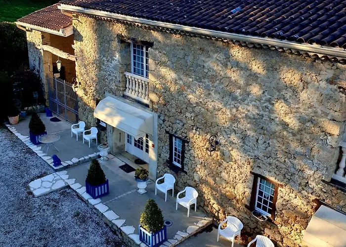 La Ferme De Jeanne ベッド・アンド・ブレックファスト