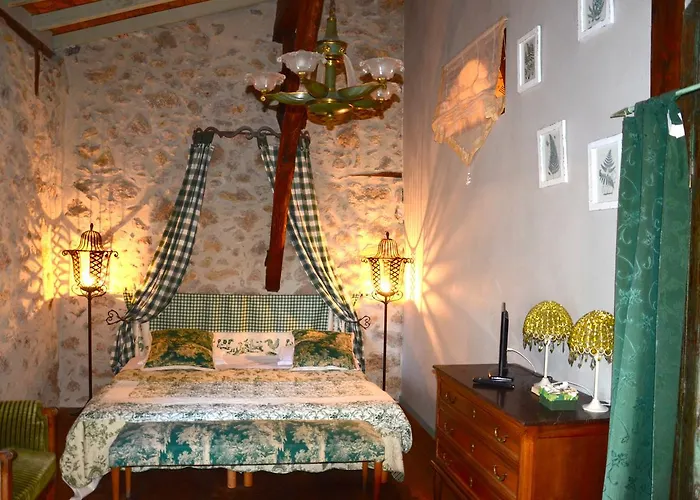 ベッド・アンド・ブレックファスト La Ferme De Jeanne サン・ジロン